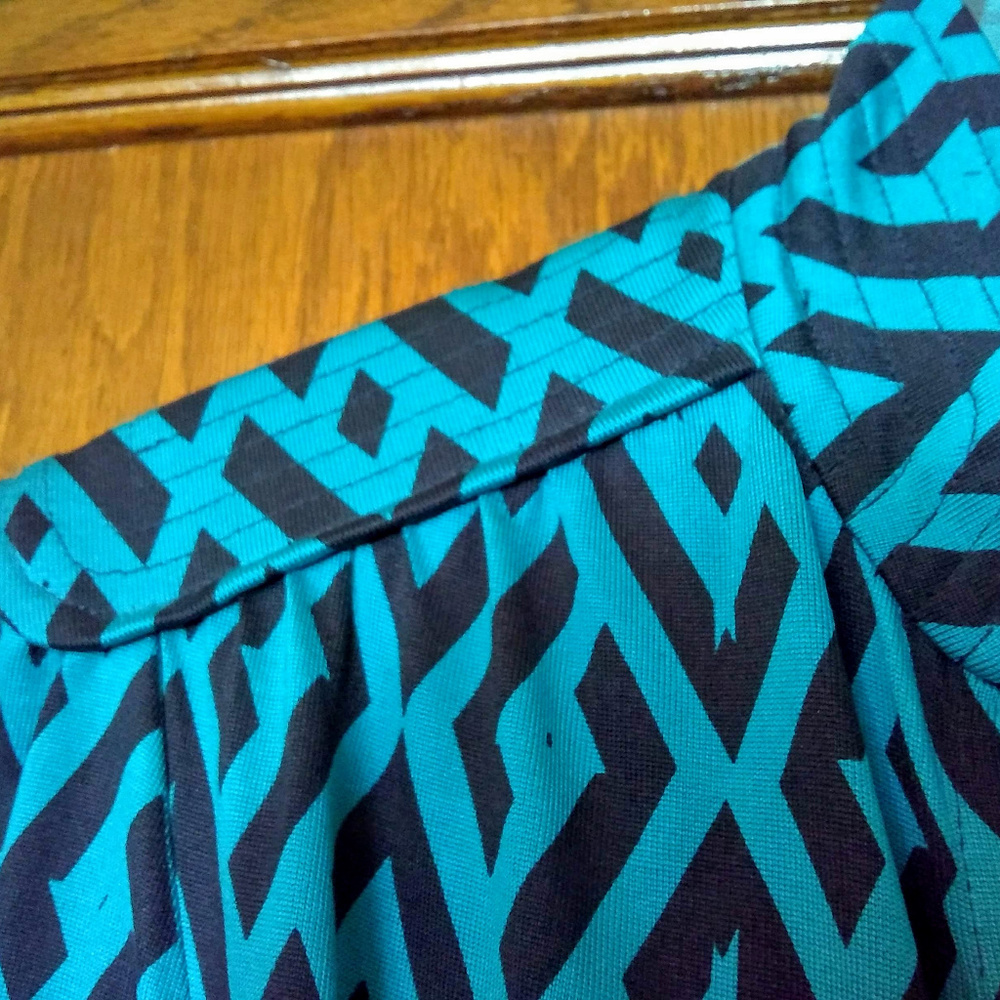 DVF 'Tessa' Turquoise/Black Silk Wrap Dress - Picture 5 of 8